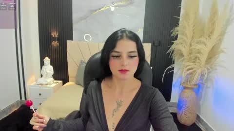 Dominika  online show from 05.25.26