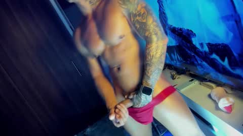 Snapshot of dominiofit chatting on 03.07.25 Only fans Ronnie col---InstaRonniecolleman online show from 03.07.25
