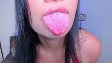 Snapshot of dominique_21x chatting on 01.07.25 DOMINIC online show from 01.07.25