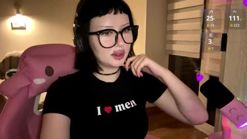 Snapshot of dominiquebreakey chatting on 05.21.26 Cati online show from 05.21.26