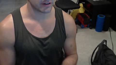 Snapshot of domjfriesen1541 chatting on 10.28.25 domjfriesen1541 online show from 10.28.25