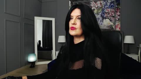 Dom Melisa online show from 12.17.24