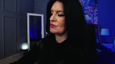 Dom Melisa online show from 12.16.25