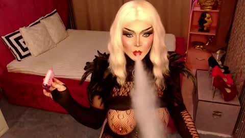      online show from 03.02.25