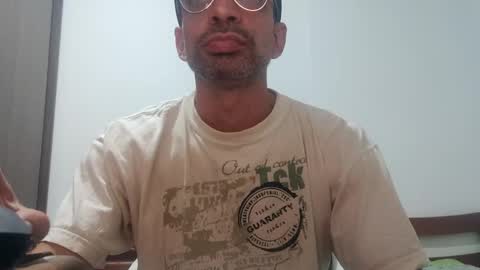 Snapshot of don__chi chatting on 12.10.24 don__chi online show from 12.10.24