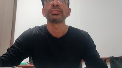 Snapshot of don__chi chatting on 12.11.24 don__chi online show from 12.11.24