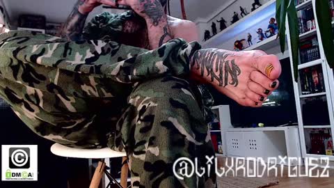 Snapshot of dondehaypelohayalegria chatting on 12.18.24 I DIGZ .K.. D .K.. PIG PPP online show from 12.18.24