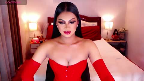 donia_maria online show from 12.10.24