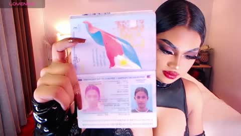 donia_maria online show from 12.13.24