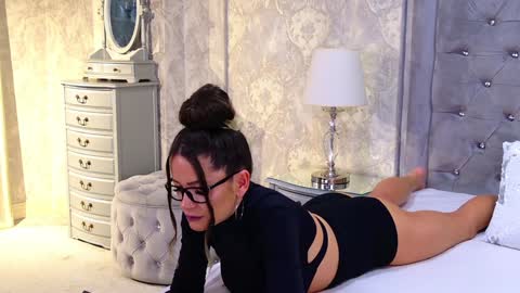 Donna online show from 01.27.25