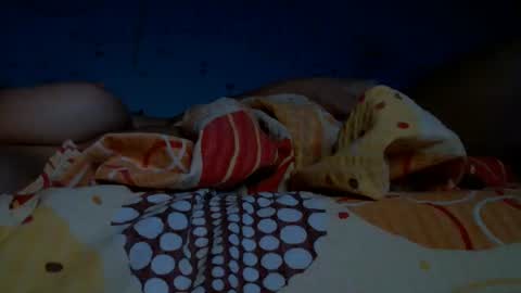 Snapshot of donnaconforme chatting on 11.11.25 Dona online show from 11.11.25