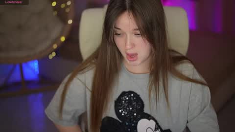 DONNA online show from 04.16.26