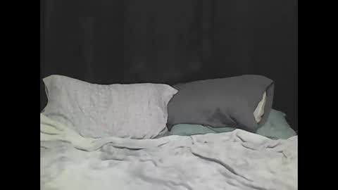 dontmakeitweird88 online show from 02.22.26