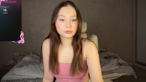 Snapshot of dontoch chatting on 03.01.25 Stacy online show from 03.01.25