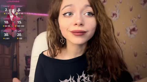 Snapshot of dontoke_ chatting on 02.01.25 Nicole online show from 02.01.25