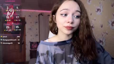 Snapshot of dontoke_ chatting on 02.10.25 Nicole online show from 02.10.25