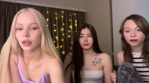 Nicole online show from 02.08.26