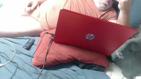 Snapshot of doouugcumming chatting on 03.31.26 cummingdoouug online show from 03.31.26