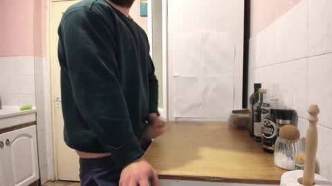 Snapshot of doriancretu95 chatting on 01.03.25 menu below online show from 01.03.25