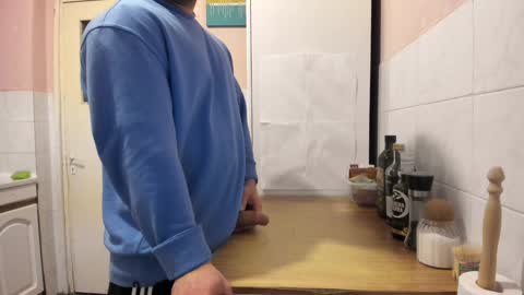 Snapshot of doriancretu95 chatting on 01.17.25 menu below online show from 01.17.25