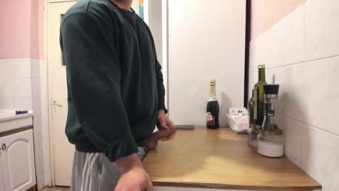 Snapshot of doriancretu95 chatting on 11.18.25 menu below online show from 11.18.25