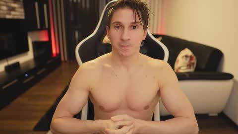 Dorian Reyes online show from 02.22.26