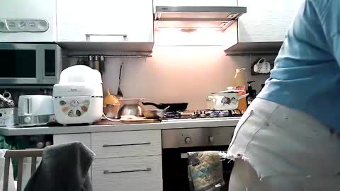 Dorrie Ann online show from 02.12.25