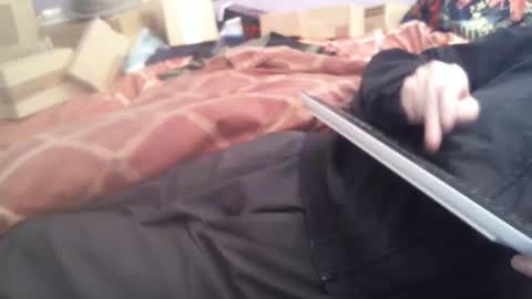 Hello  welcome to Slutsville  I am the Naked Chef  really  but you may call me Peter online show from 03.05.26