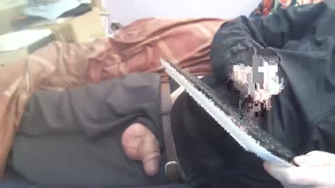 Hello  welcome to Slutsville  I am the Naked Chef  really  but you may call me Peter online show from 04.22.26