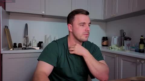 Sasha online show from 09.17.25