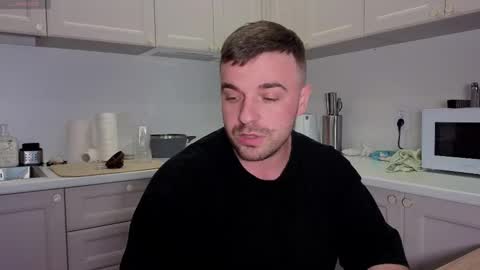 Sasha online show from 09.20.25