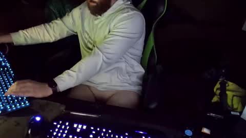 Snapshot of dotyoureyezez chatting on 12.10.24 DotYourEyezez  online show from 12.10.24