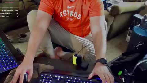 Snapshot of dotyoureyezez chatting on 03.12.25 DotYourEyezez  online show from 03.12.25