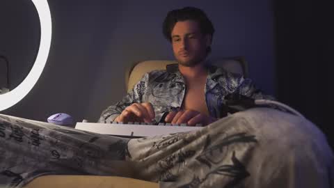 Keen online show from 03.08.25