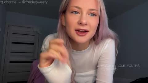 Lana  Eva  dont forget to give us a thumb up online show from 10.13.25