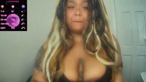 DeeDee online show from 06.17.26