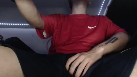 Snapshot of douglas_drake chatting on 12.19.25 douglas_drake online show from 12.19.25