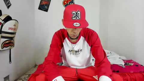 Snapshot of douglas_gallegos chatting on 02.17.25 douglas_gallegos online show from 02.17.25