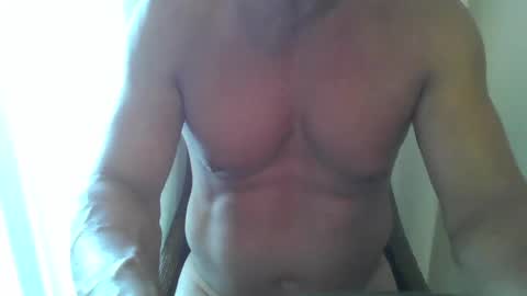Snapshot of downdog925 chatting on 10.19.25 Some guy in Florida online show from 10.19.25