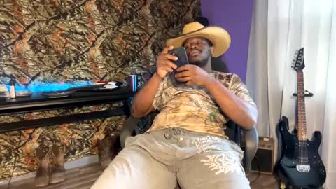 MrPirated online show from 01.17.25