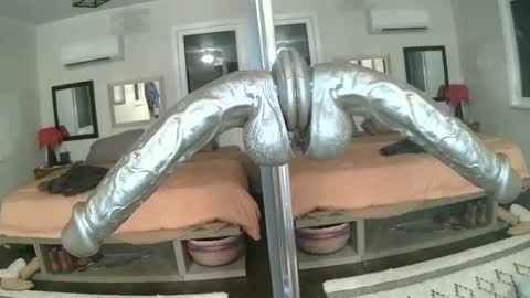 dpthroatorallybi online show from 11.16.25