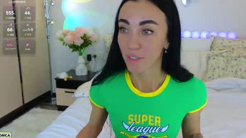 Snapshot of dragoncutey chatting on 09.17.25 Katya online show from 09.17.25