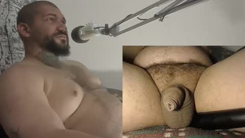 drake whitee Independent Model online show from 11.28.25