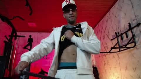 Drake Neuman online show from 04.07.26