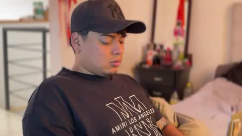 Snapshot of drakenn_ chatting on 07.23.26 drakeeee online show from 07.23.26