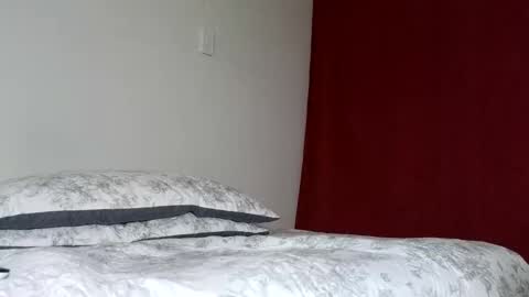 Andrs  Independent Model online show from 04.22.26