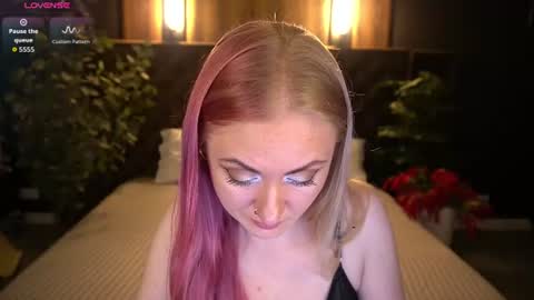 Lina online show from 07.25.26