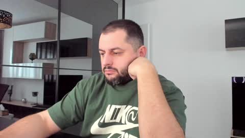 Snapshot of draven_a chatting on 01.18.25 Draven A online show from 01.18.25