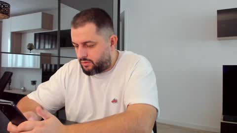 Snapshot of draven_a chatting on 01.25.25 Draven A online show from 01.25.25