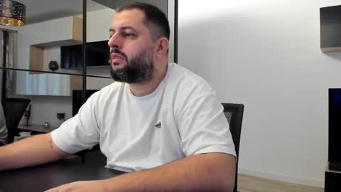 Snapshot of draven_a chatting on 01.30.25 Draven A online show from 01.30.25